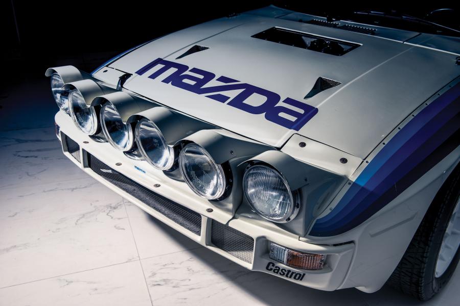 Детали экстерьера Mazda RX-7 Evo Group B 1985 года  (фото 16 из 23)